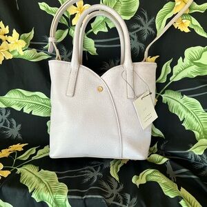 LC Lauren Conrad Cream Shoulder Bag with Gold Accent